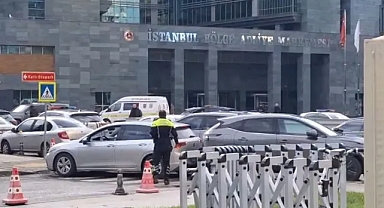 Adliyede silahlı saldırı: Savcı, hakimi vurdu